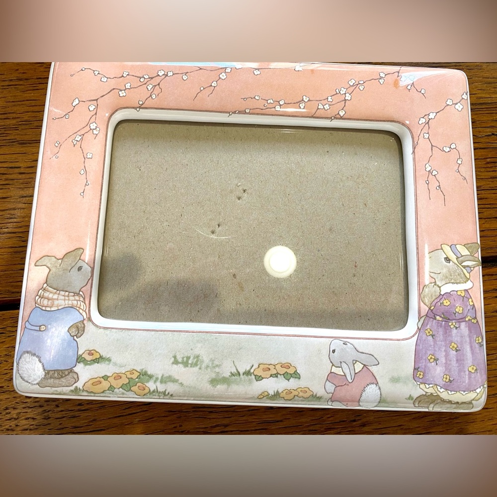 Vintage Easter Picture Frame, Pastel  Flowers, Mom, Dad and Baby Pastel Bunnies.